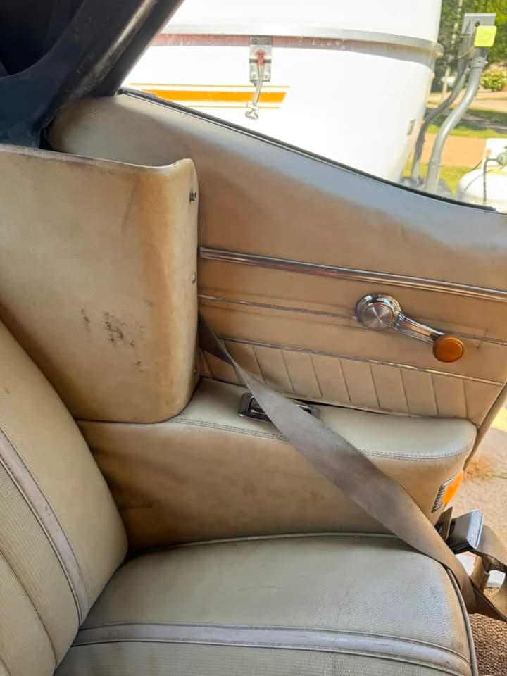 Passenger seat and door panel before detailing